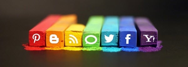 médias sociaux médias sociaux
